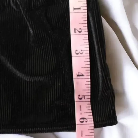 Boohoo Black Ribbed Velour Spaghetti Straps Bandeau Crop Top ~ size 8, Pre-loved - Picture 5 of 10